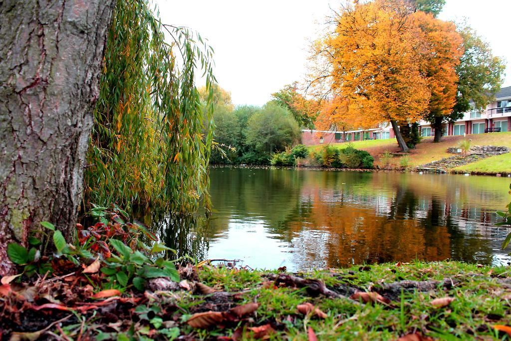 جرافسيند Inn On The Lake المظهر الخارجي الصورة